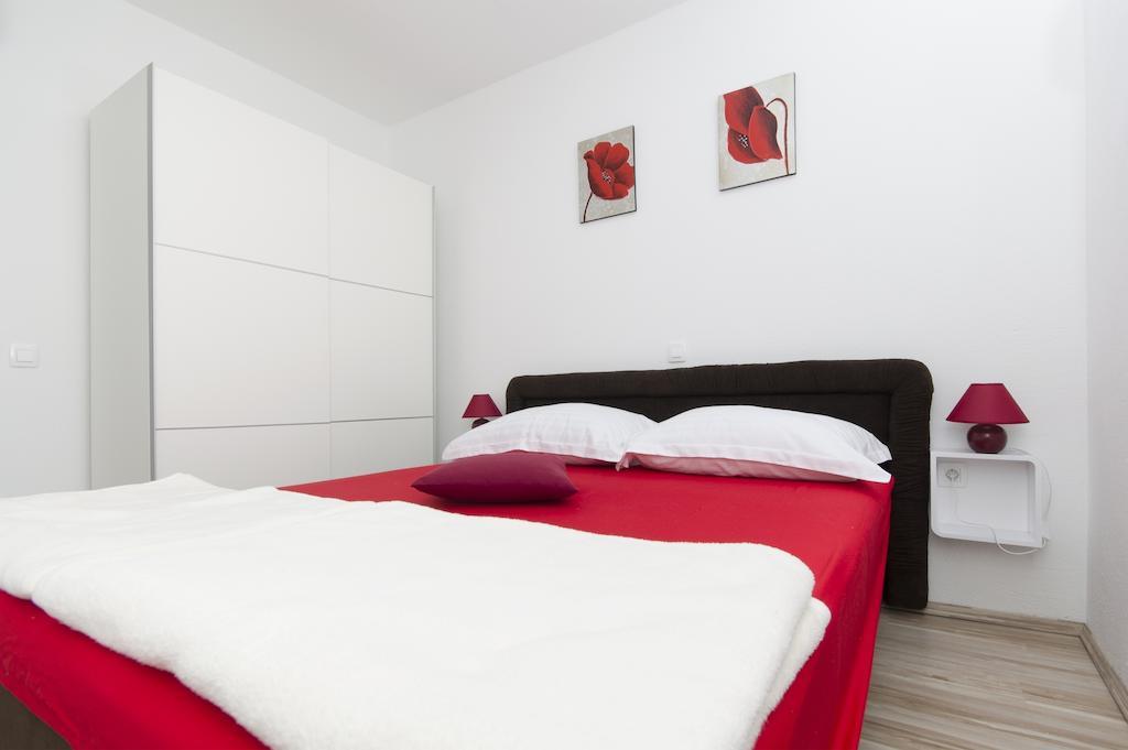 City Apartments Nada Makarska Phòng bức ảnh